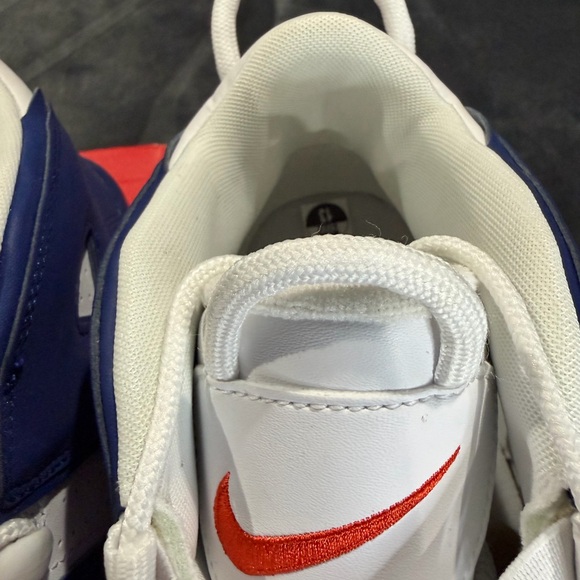 Nike Uptempo Knicks - Picture 8 of 10